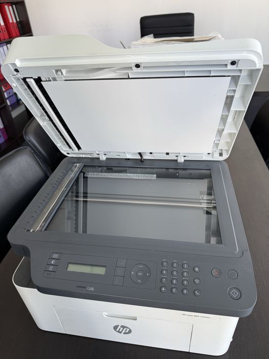 Принтер 4 в 1 HP Laser MFP 137fnw