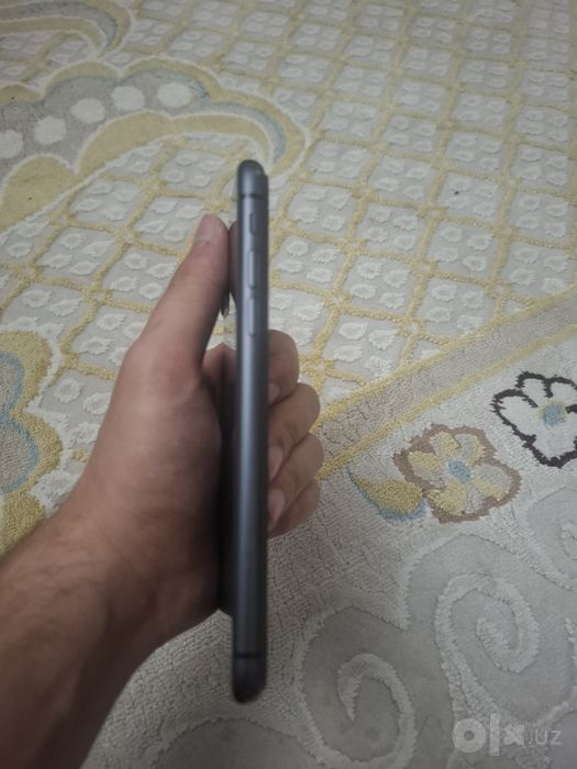 11  iphone 64 GB
