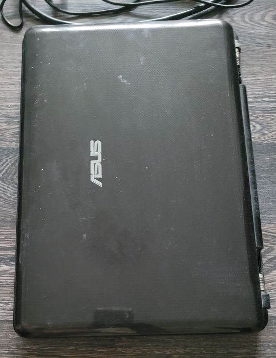 Продам ноутбук на запчасти Asus