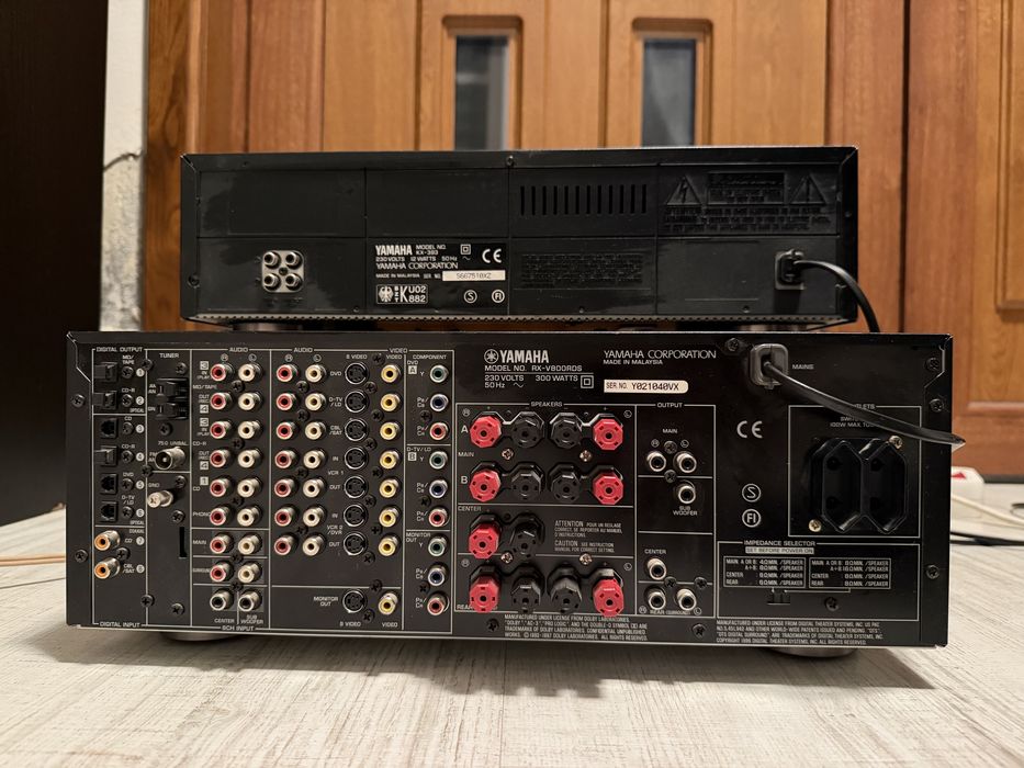 Linie Amplificator Yamaha RX V800 RDS si deck casetofon KX 393