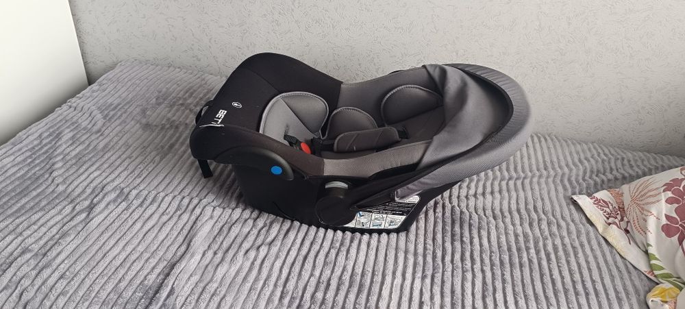 Срочно продам автолюльку