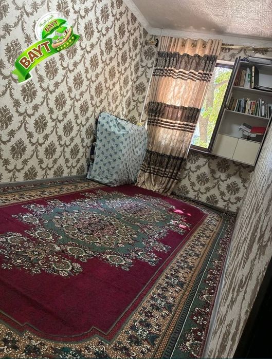 2/2/4 Чиланзар-21квартал Разделка Продаётся квартира