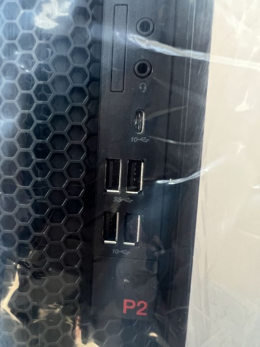 Lenovo ThinkStation Tower P2 – i5 13 Gen / 16GB DDR5 / 500GB NVMe / NVIDIA T400