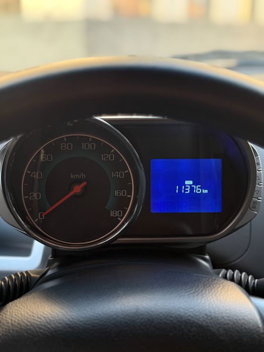 Spark 2022 Avtomat Qora