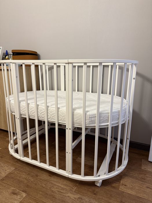 Кроватка детская