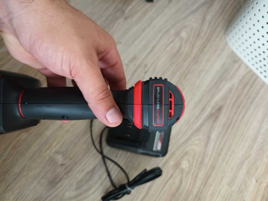 Безчетков винтоверт Einhell 18 V.