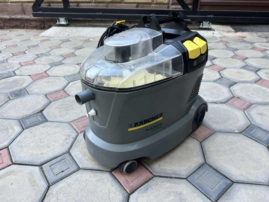 Химчистка Karcher Puzzi 8/1