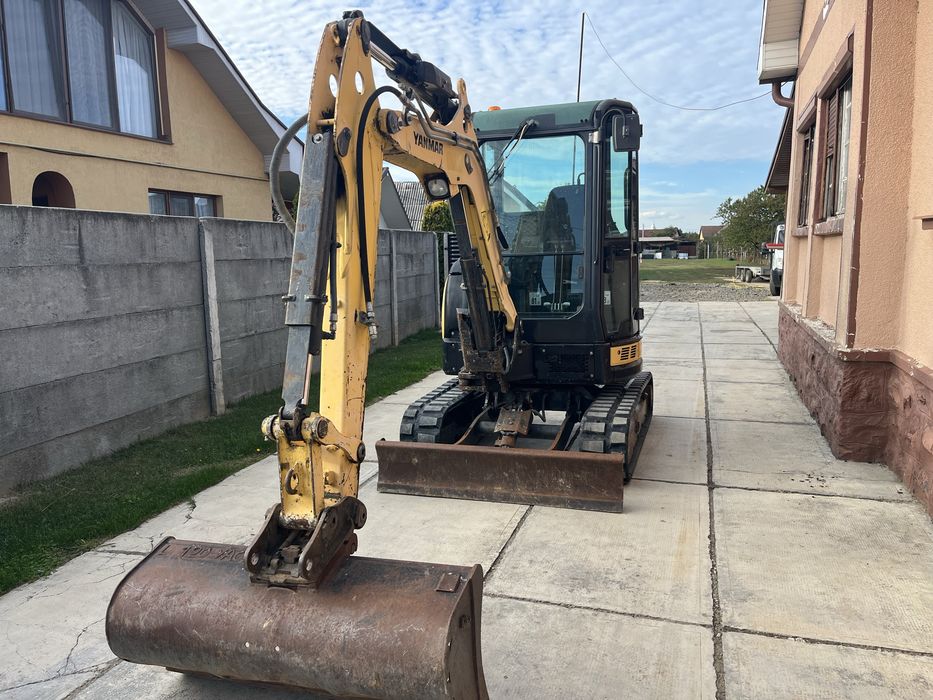 Miniexcavator yanmar vio 33