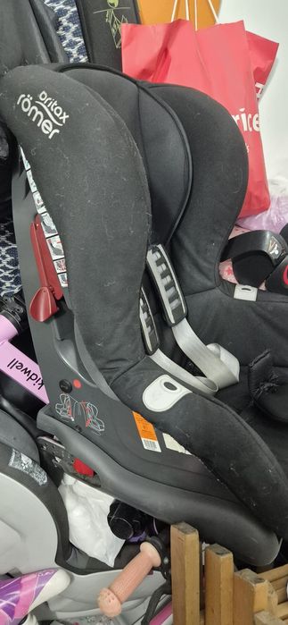 Scaun auto Britax Römer cu isofix
