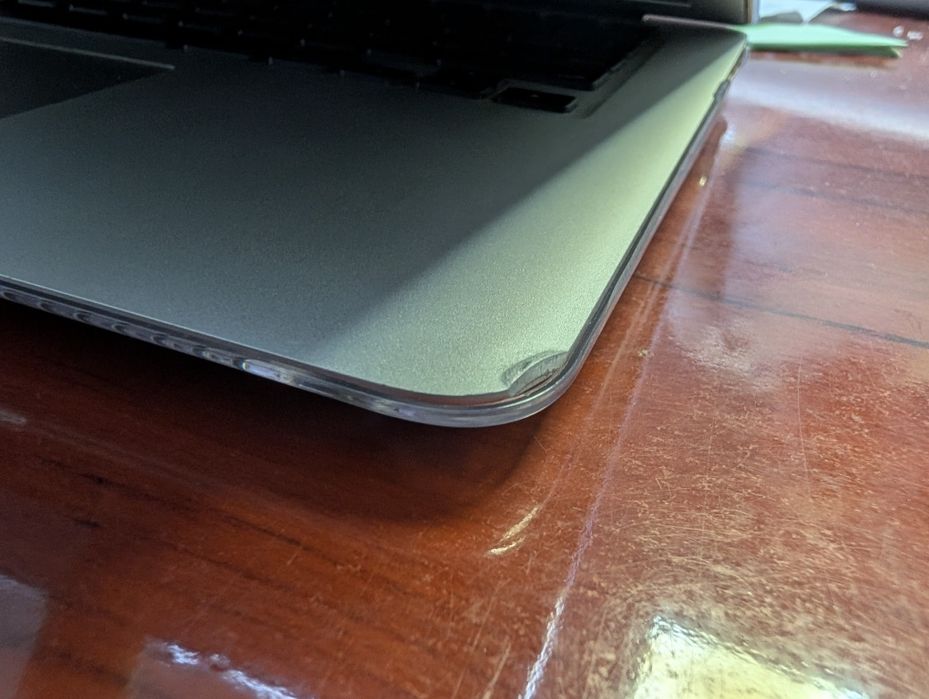 MacBook Air i7 4gb 256ssd