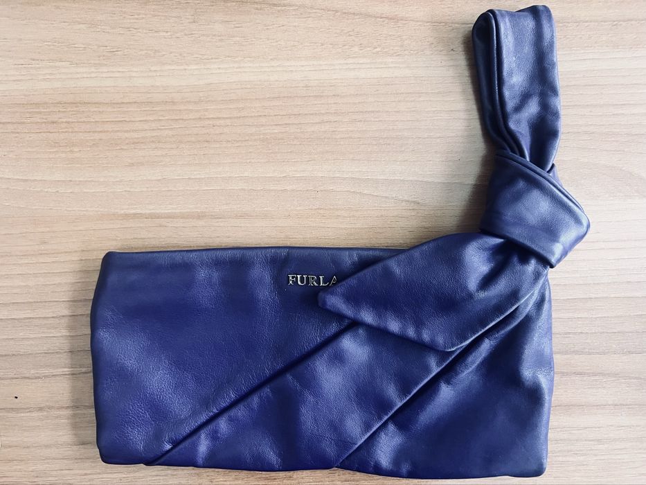 Лилав клъч Furla