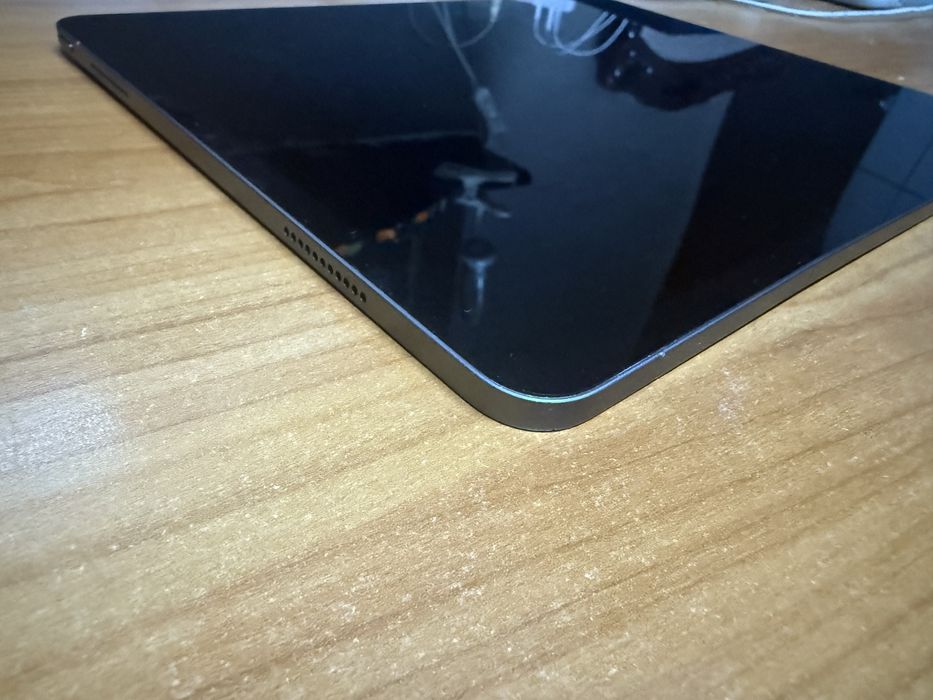 Ipad pro 12.9 inch 5 th generation