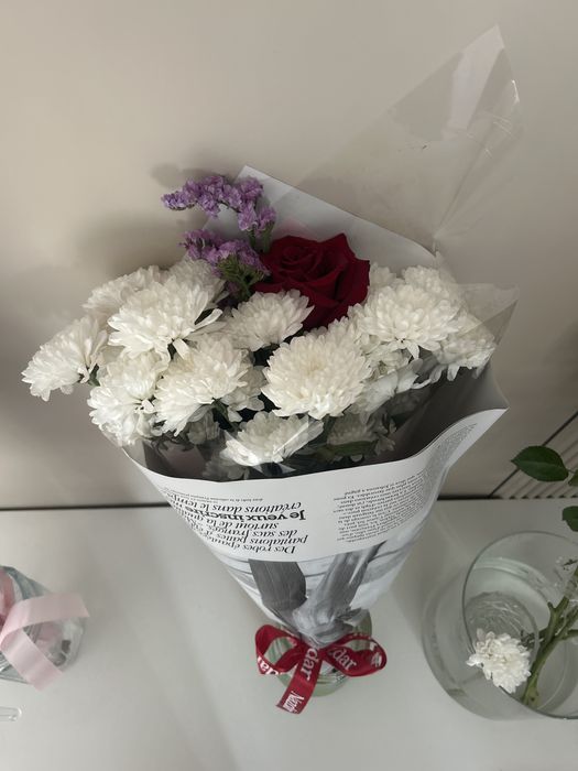 Продаю цветы за 5-7 тысяч