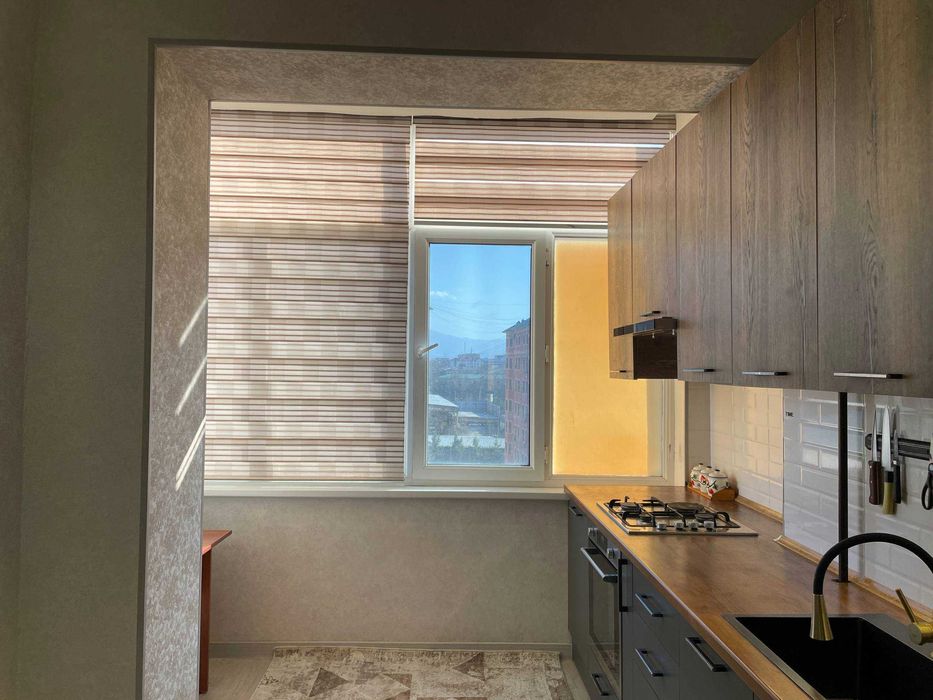 3х комнатная квартира на 7 этаже 76кв/м, в Самарканде