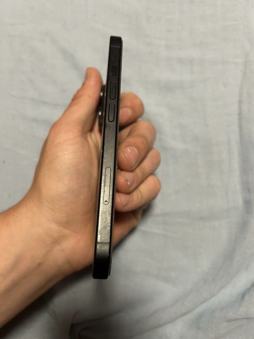 Vand sau schimb iphone 16