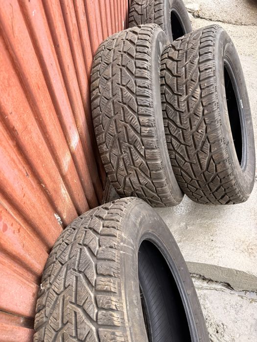 Зимни гуми 205/65r16