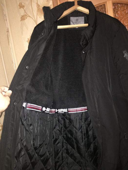 Продам зимнюю куртку торг