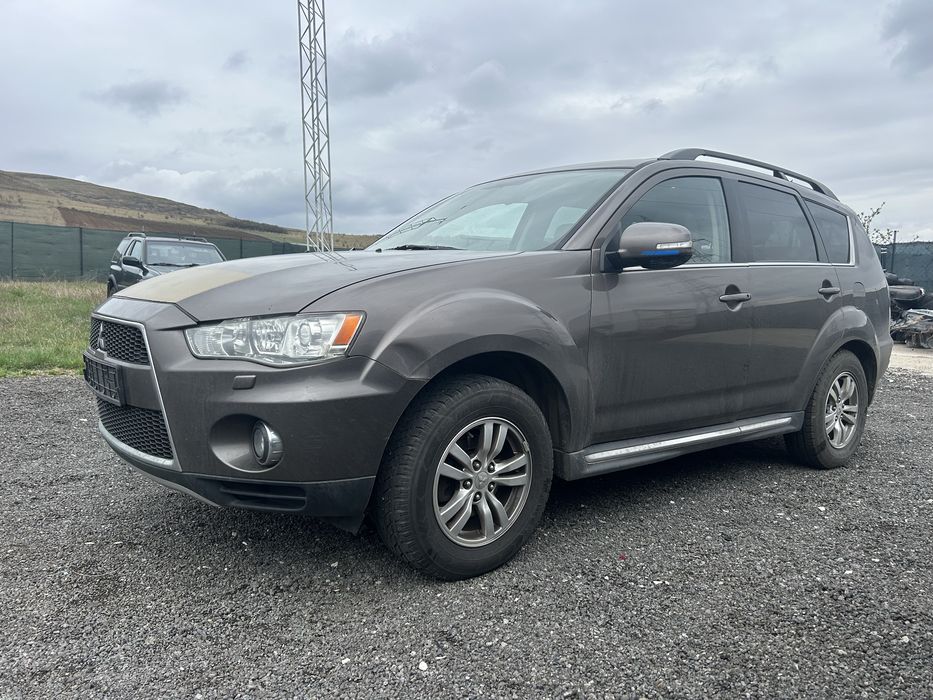 Dezmembrez (piese)Mitsubshi Outlander 2.2  156 cp an 2010-2012  E5