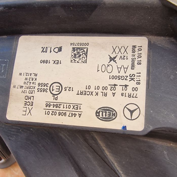 Mercedes Benz Vito V-klassa 2018 десен фар