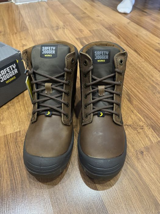 Продам летние safety ботинки