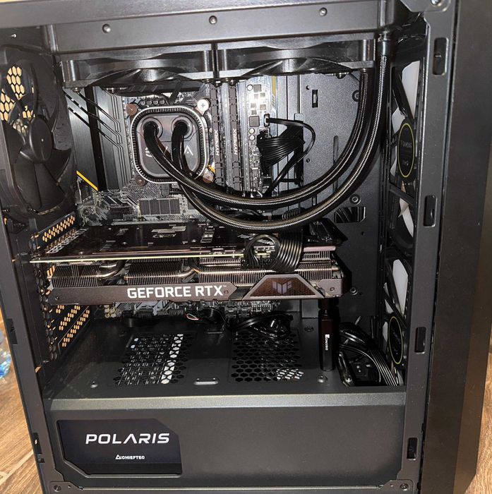 Геймърски компютър Gaming PC ASUS TUF gaming core i7 16gb RTX 3050 RGB