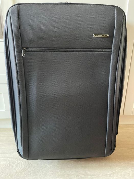 Чемодан тканевый на двух колесиках