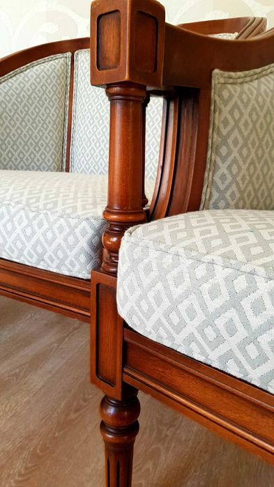 Двойка антикварни клубни кресла от 30-те години на миналия век