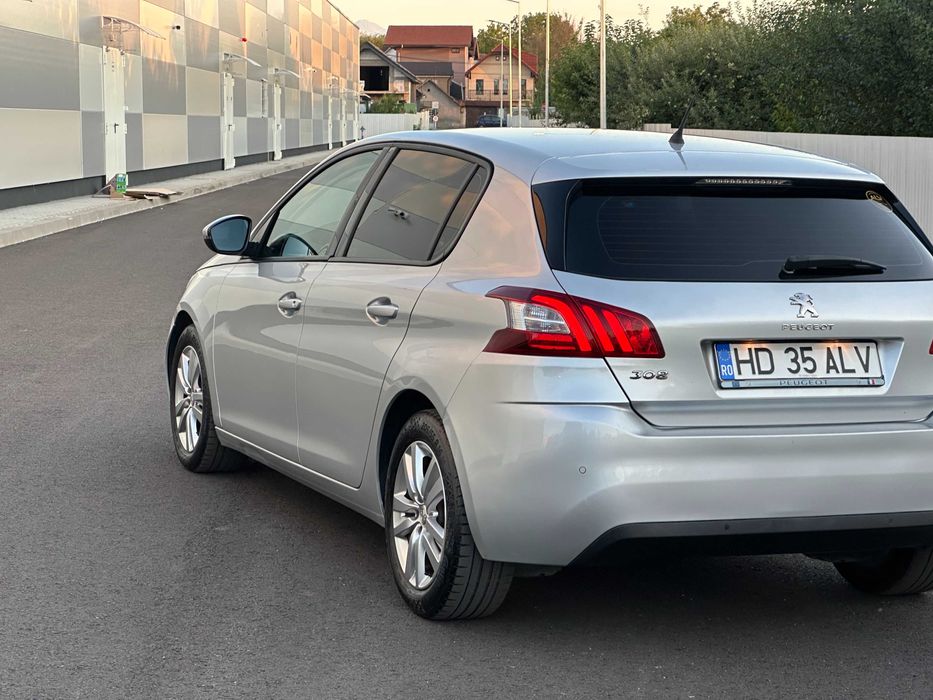 Peugeot 308*unic proprietar Ro*1.6 diesel*af.2017/luna 02*contract+fiscal pe loc !