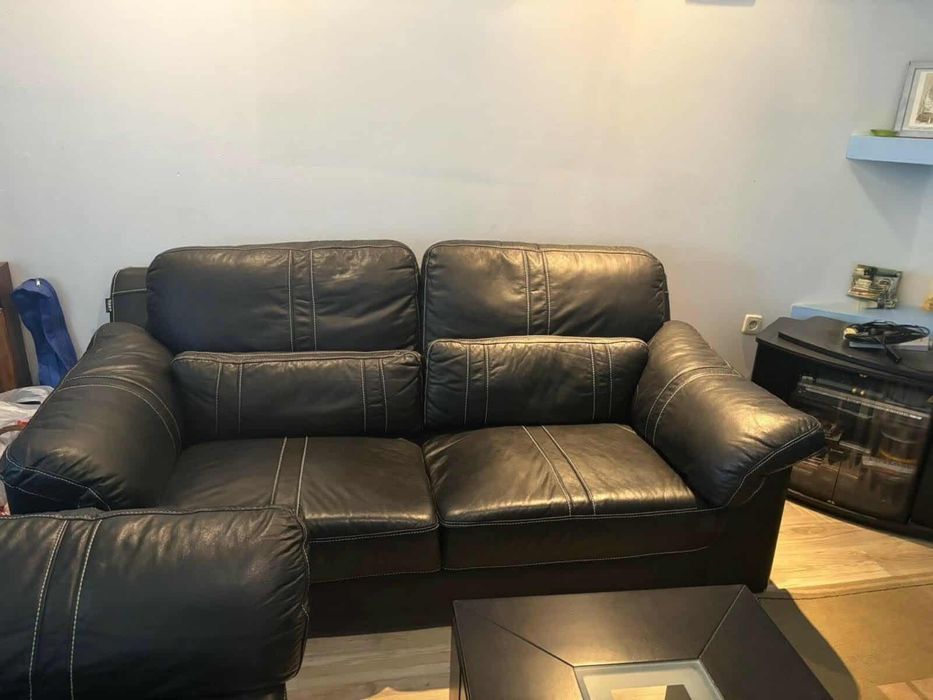 Кожена гарнитура - 1 фотьойл и 2 дивана
