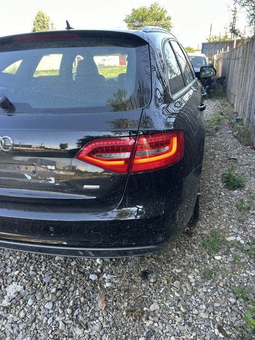 Haion cu lunetă  Audi A4 B9 facelift break 2014