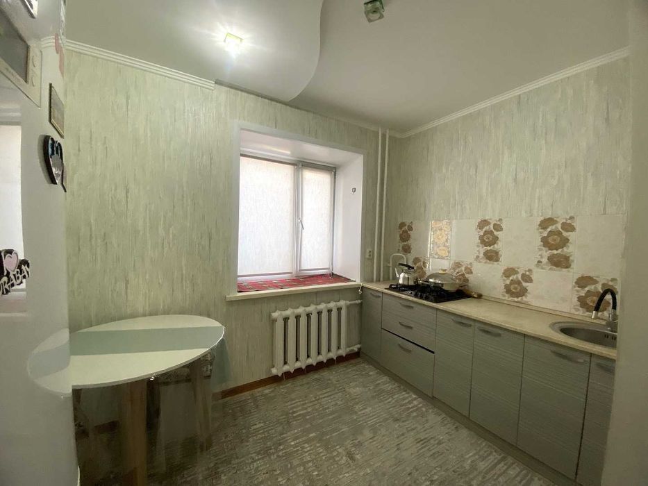 Продам 3 ком в ЦЕНТРЕ Костаня
