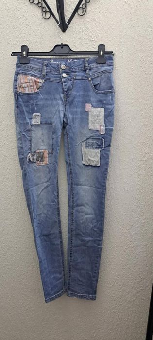 Дрехи втора употреба