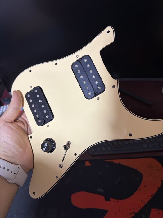 Готовый пикгард Dimarzio USA Звукосниматели для электрогитары