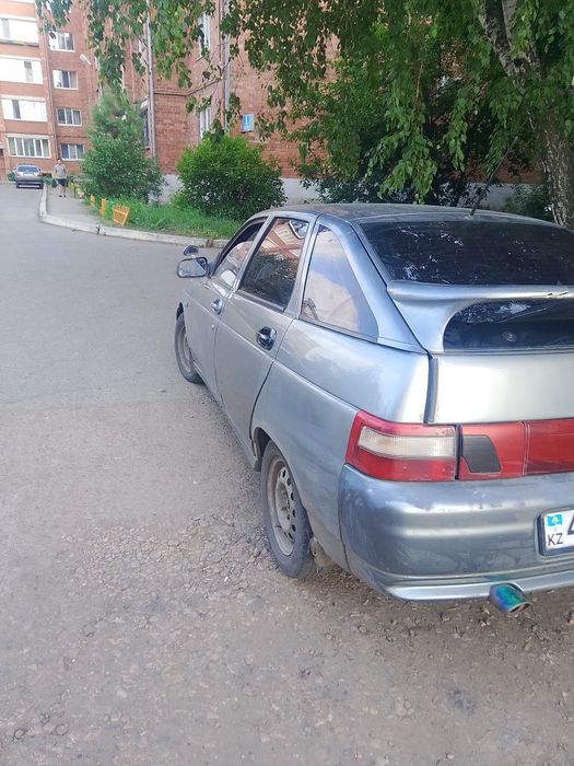 Продам ваз 2112 хоошим состояние