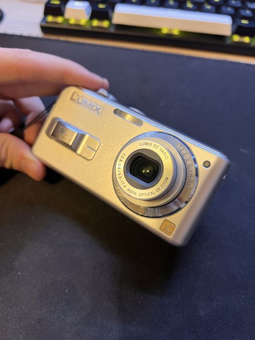Panasonic DMC-LS2