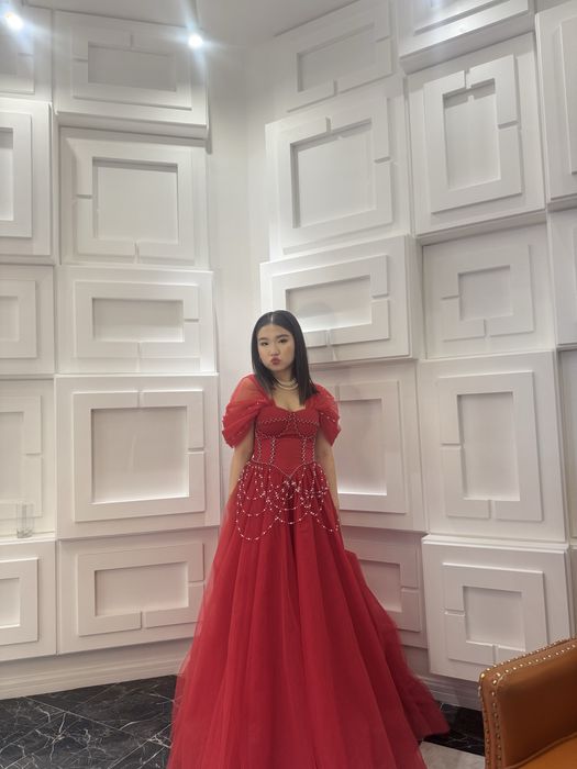 платье ручной работы Азамата Аргимбаева