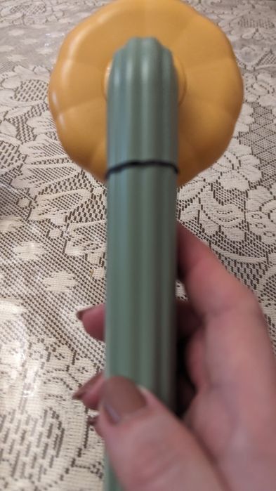 Продам фирменную пуходерку-щетку для питомцев