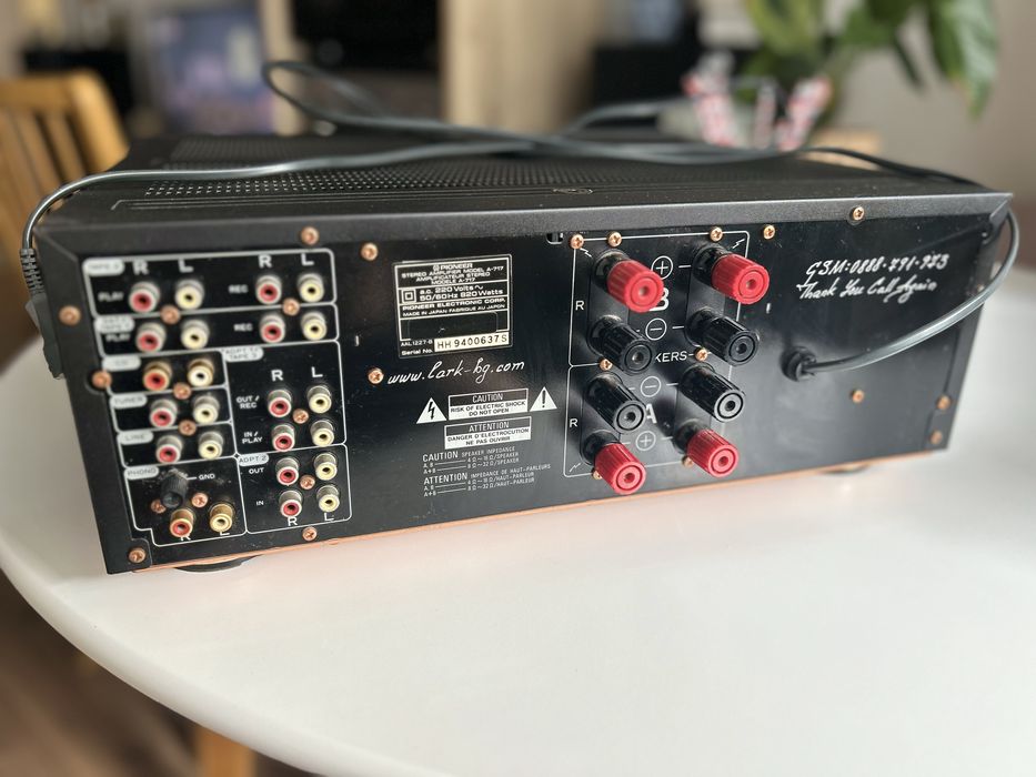 Усилвател Pioneer A-717 mark II