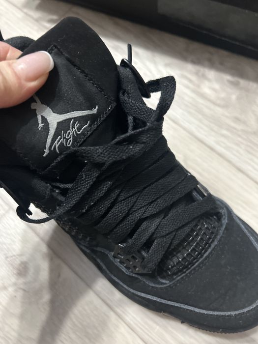 Джорданы кроссовки