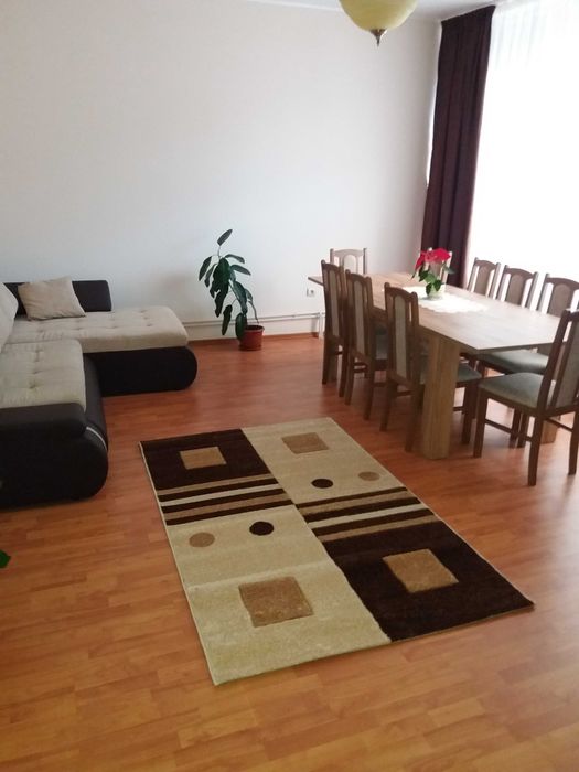 VILLA CENTRAL- 4 camere si living spatios  - Exceptional