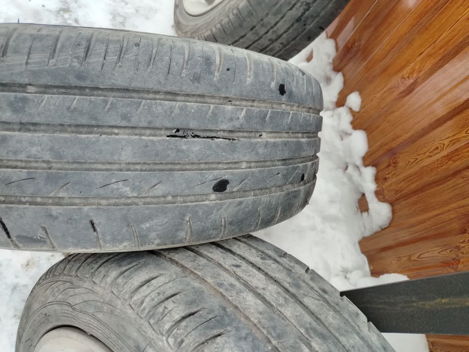 Продам диски с резиной от алтезы