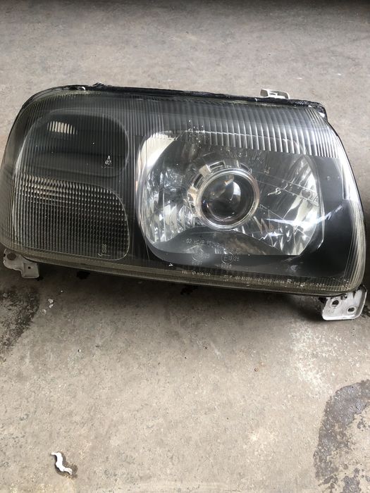 Grand Vitara фарове с лупи и лед ! 2001-2007