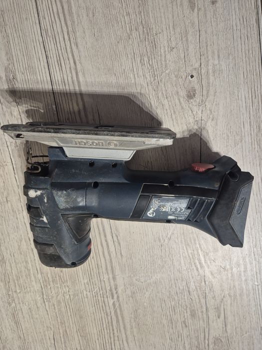 Corp pendular bosch 18v defect