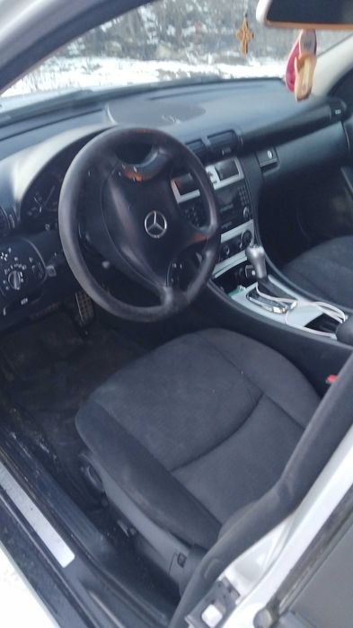 Mercedes c class 2.2 diesel automat