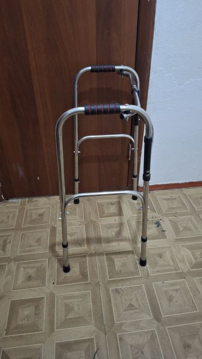 Ходунок для взрослых