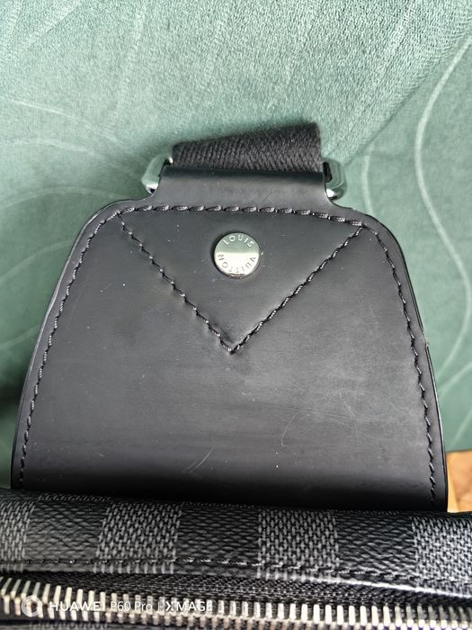 Louis Vuitton Мъжка Чанта