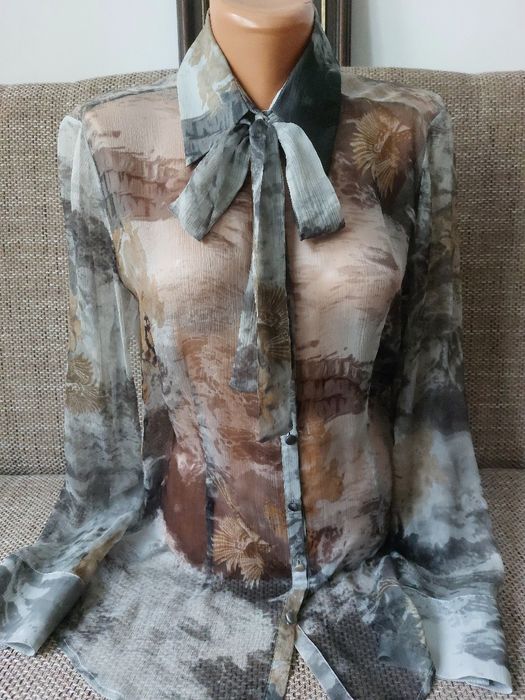 Camașa de lux din matase naturala  100%, noua, superba