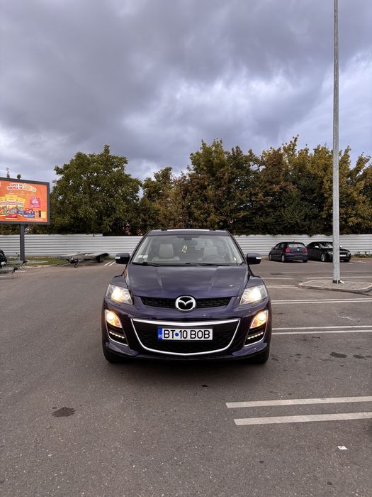 Vand sau schimb Mazda cx7.