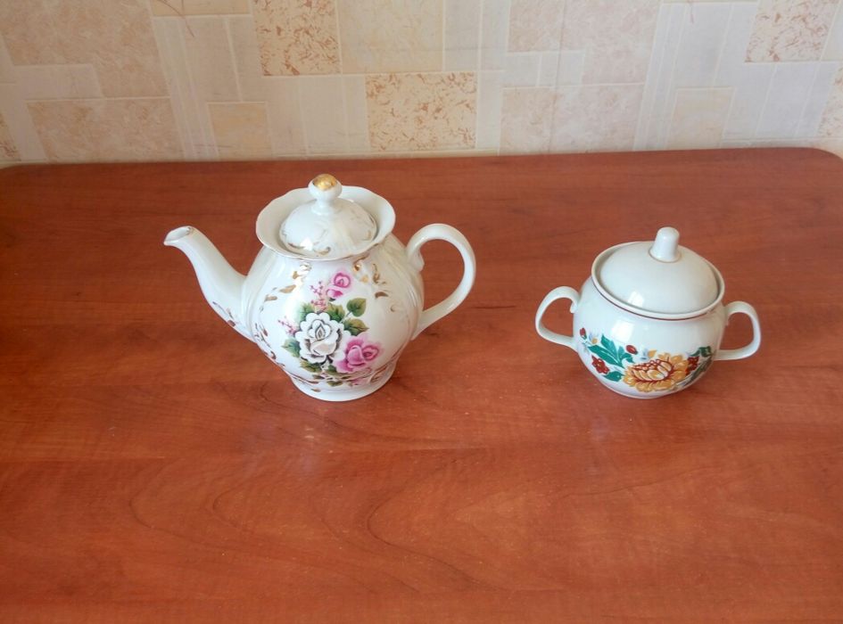 Ваза старинная,металлическая