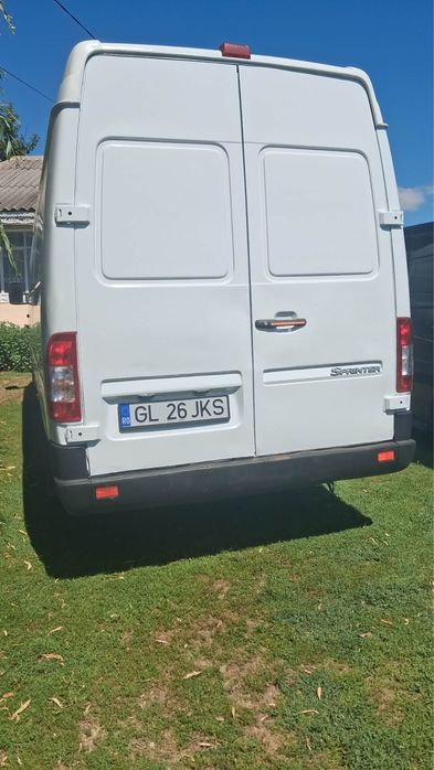 Vând Mercedes  Sprinter